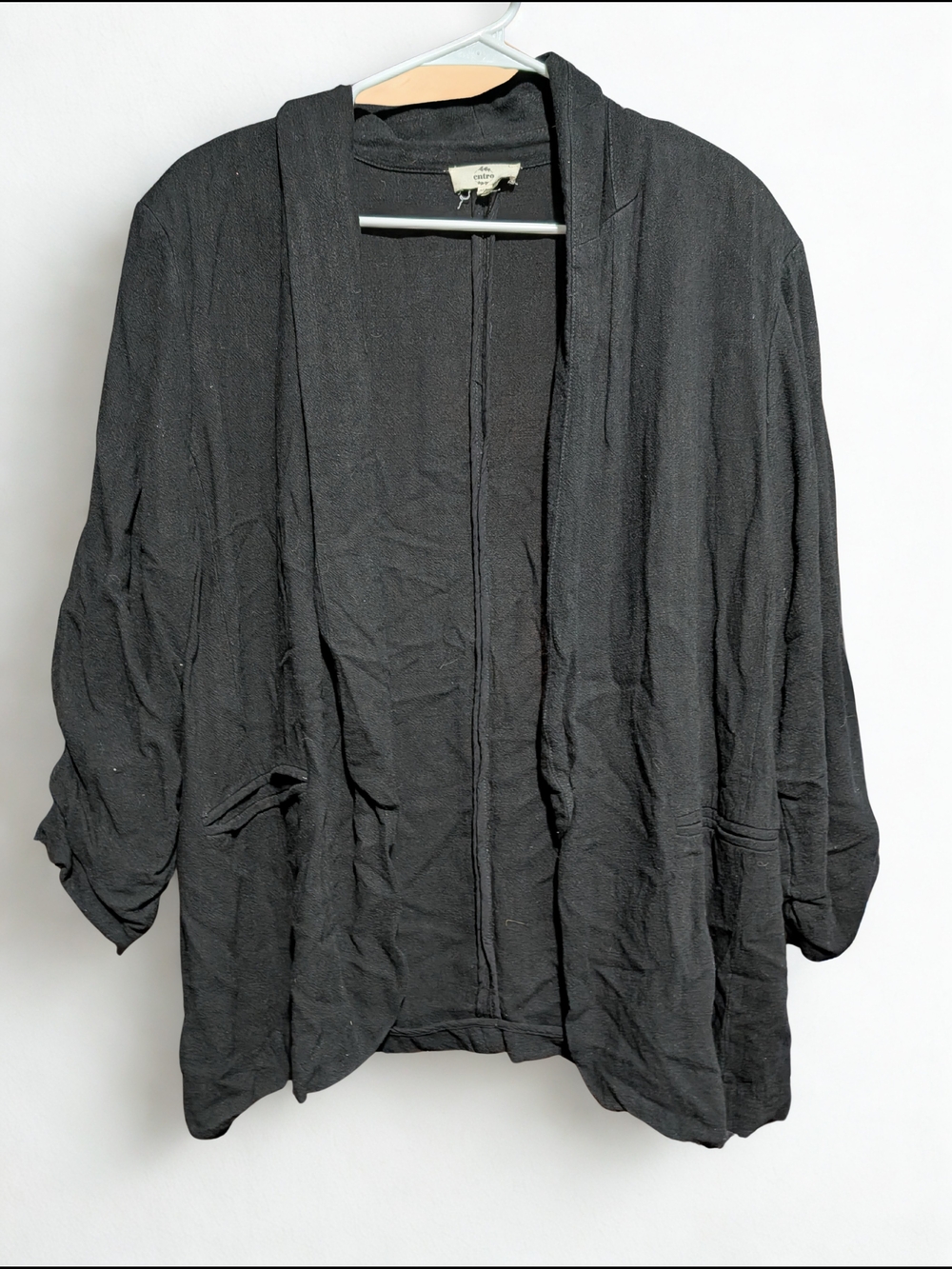 entro Black Open-Front Cardigan